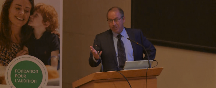 Professeur Jeffrey R Holt au Collège de France